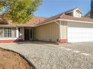 37484 Cambridge Ln, Palmdale, CA 93550