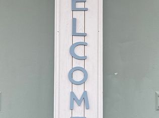 50-52 Linden St, Holyoke, MA 01040