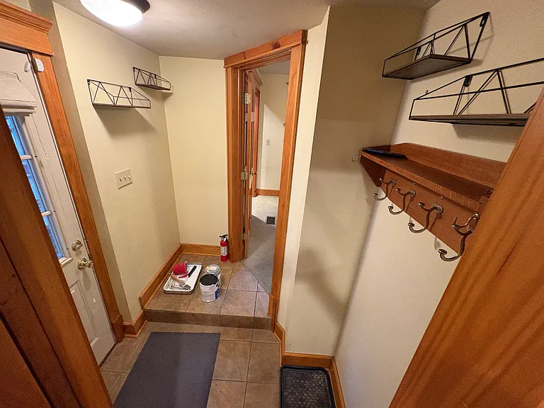 1761 N Franklin Pl — Photo 11