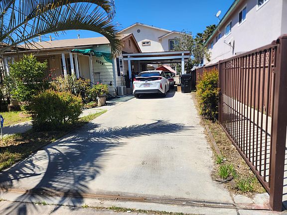5th image of 4354 51st St