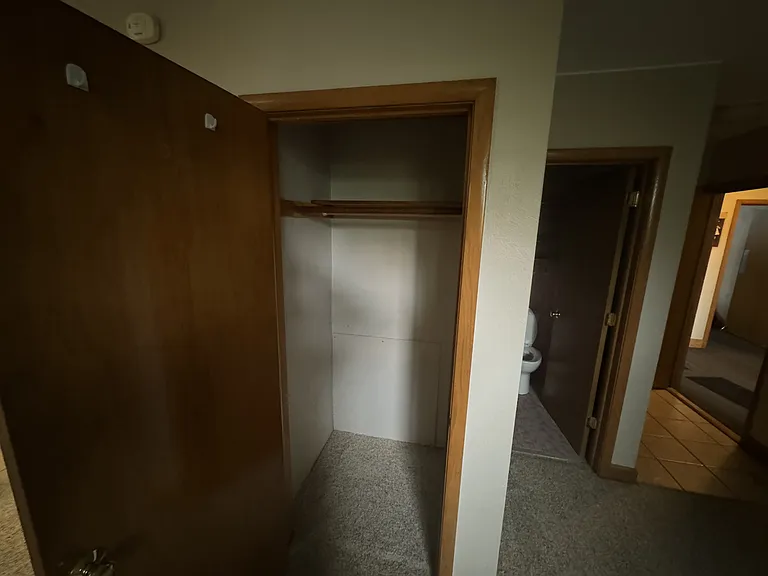 1547 Wynne Ave #8 — Photo 7