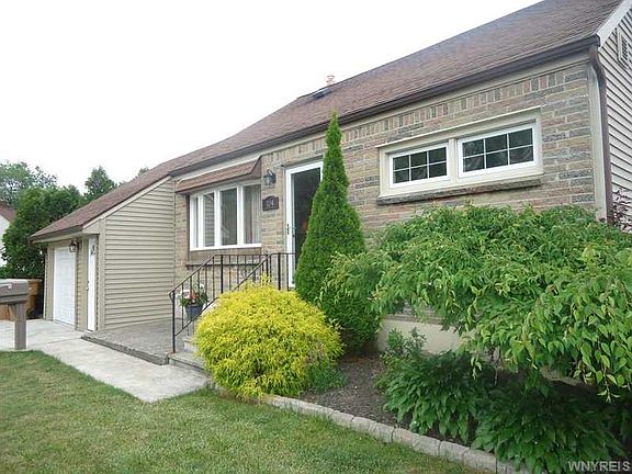 2nd image of 104 Norine Dr