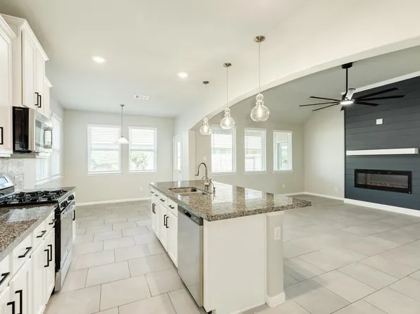 1842 Kenley Way, Alvin, TX 77511