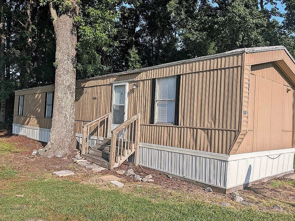 1st image of 3201 Central Heights Rd #311