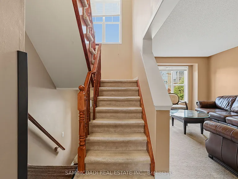 3086 Stornoway Cir — Photo 4