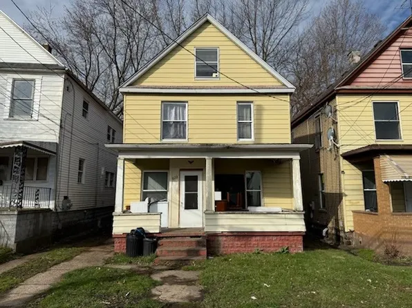 820 Wayne St, Erie, PA 16503