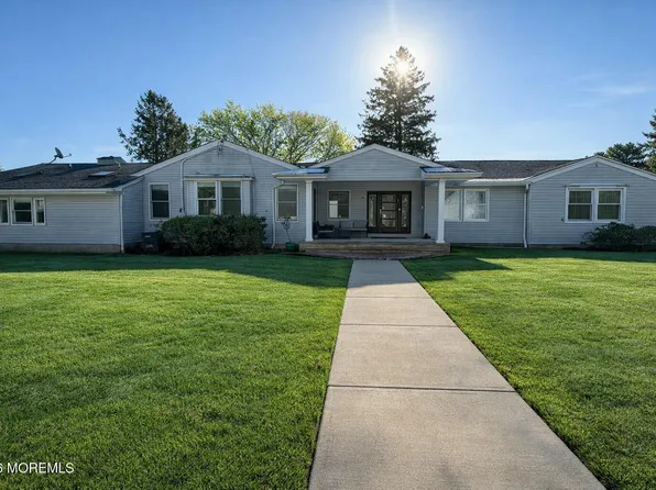 11 Woodland Dr, West Long Branch, NJ 07764