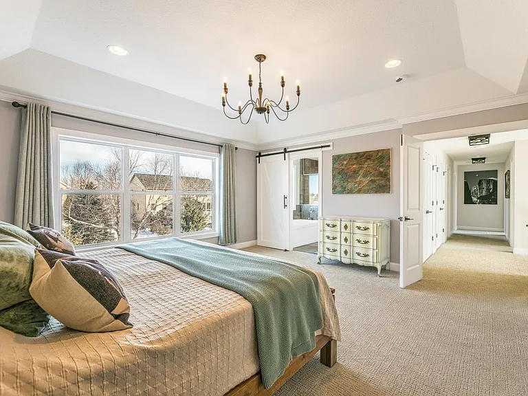 6431 Alvarado Ln N — Photo 16