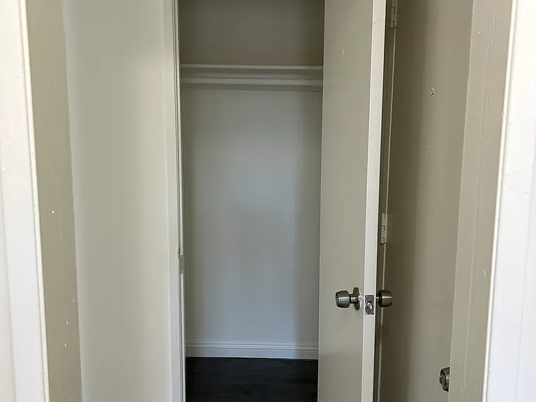 1333 S Bundy Dr #9 — Photo 12