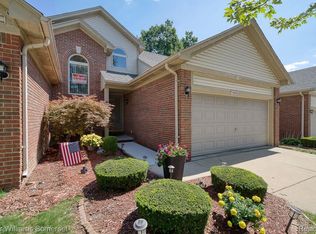 46892 Jewel Dr, Macomb, MI 48044