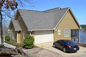 2nd image of 702 Long Branch Dr