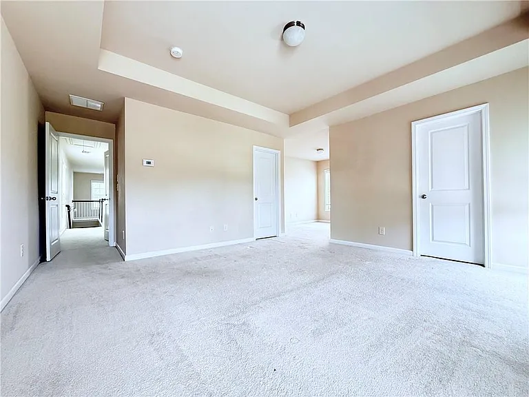 338 Privet Cir — Photo 5