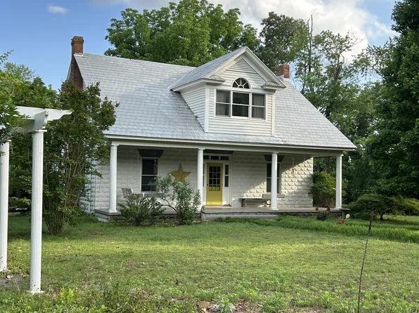 1499 Lanetown Rd, Crozet, VA 22932