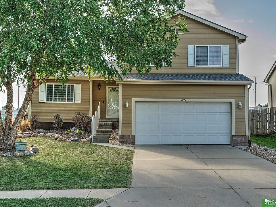 1st image of 6124 S 191st Trl
