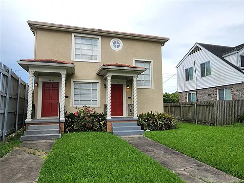 5725 Canal Blvd Photo 1