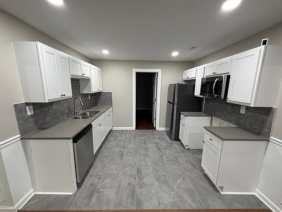 2nd image of 9902 Appollo Ln