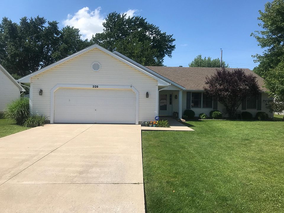 1st image of 329 Wexford Dr