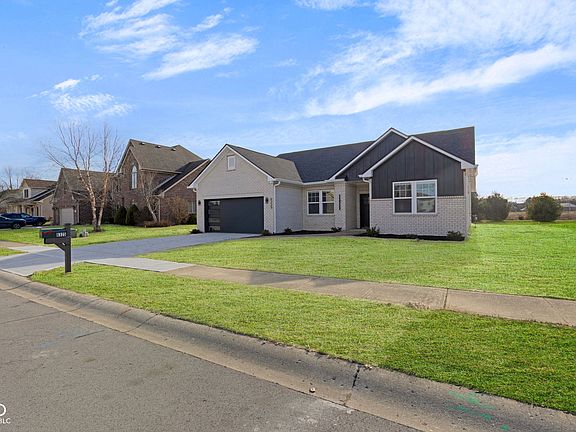 3rd image of 6325 Canak Dr