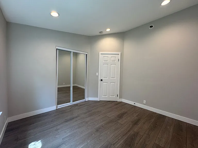 18320 Ingomar St — Photo 20