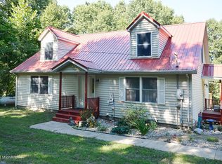 46748 County Road 380, Bloomingdale, MI 49026