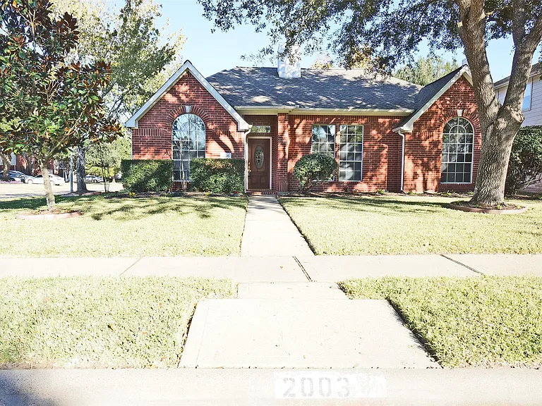 2003 Gable Hollow Ln — Photo 32