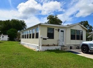 9415 Cougar Dr, Weeki Wachee, FL 34613