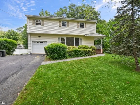 50 Briarwood Dr, Berkeley Heights Twp., NJ 07922