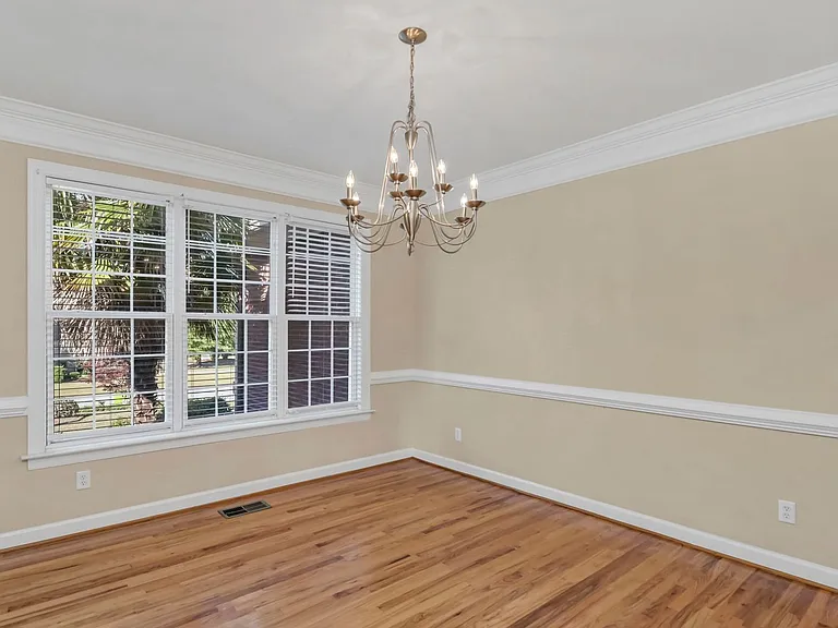 108 Hastings Point Dr — Photo 14