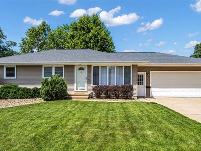 2339 Meadow Ln NE, Cedar Rapids, IA, 52402