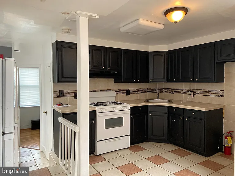 3711 Lancaster Ave #3 — Photo 3
