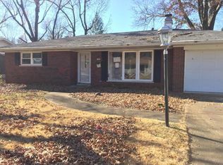 37 Whiteside Dr, Belleville, IL