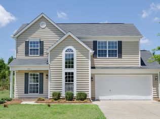 2541 Governors Pointe Ct NE, Concord, NC 28025