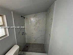 820 21st St #C — Photo 12