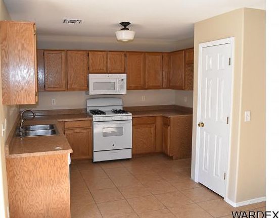 2nd image of 8189 S Carob Dr