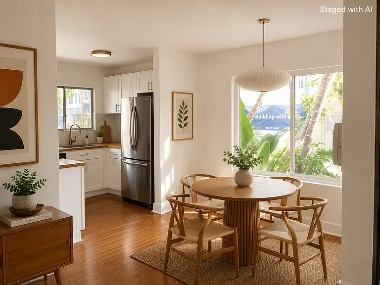 Hollywood Colony — Photo 23
