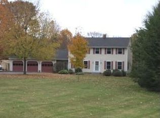 24 James Dr, Auburn, NH 03032