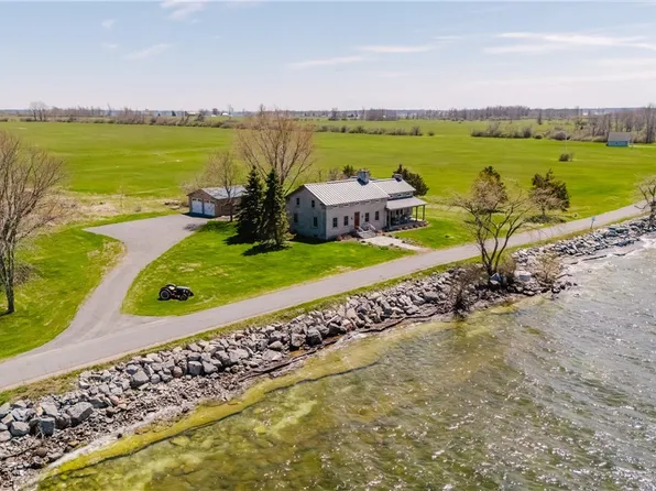 27846 Dablon Point Rd, Cape Vincent, NY 13618
