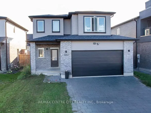 1583 Applerock Ave, London, ON N6G 0X5