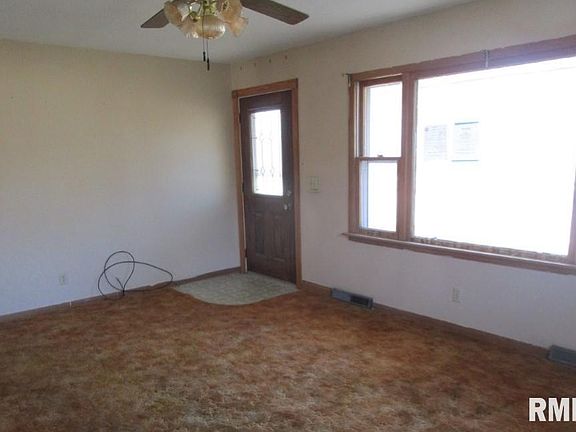 5th image of 2220 W 35th St