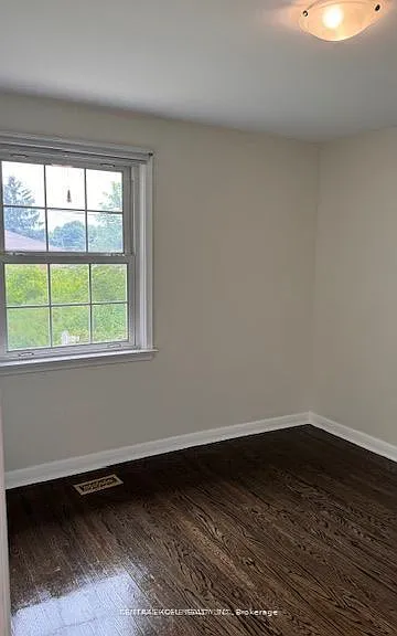 328 Jasper Ave — Photo 15