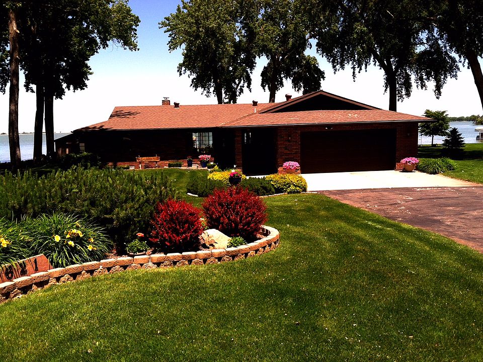 1st image of 621 S Maloney Dr