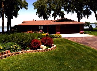 621 S Maloney Dr, North Platte, NE 69101