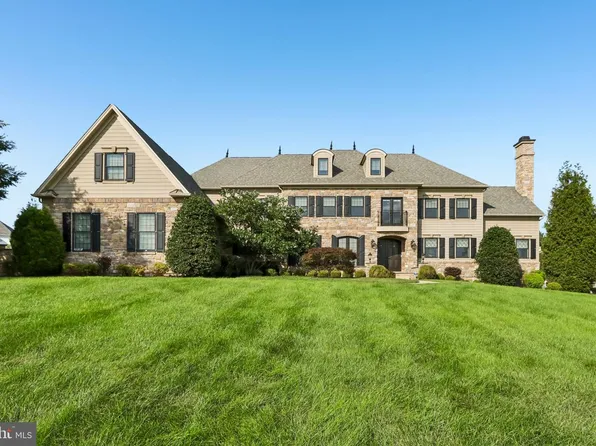 3231 Meadow Ln, Collegeville, PA 19426