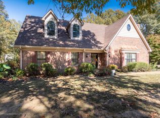 6120 Spring Creek Dr, Olive Branch, MS 38654