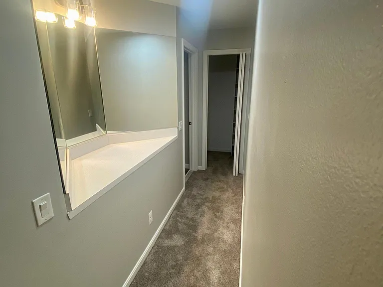 11 Devon Commons Ln — Photo 26