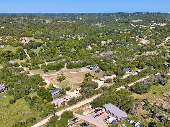 3rd image of 385 Camino Real Rd