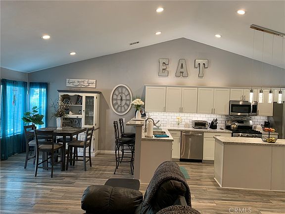 5th image of 1937 Lockwood Ln