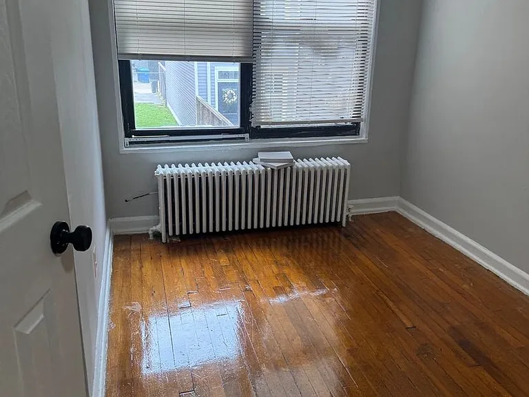 636 Newton Pl NW — Photo 17