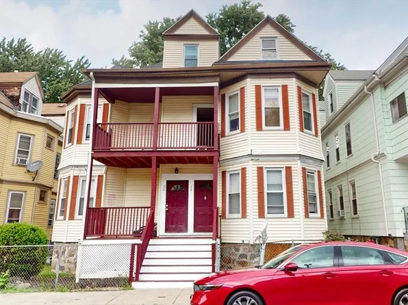 26-28 Fayston St, Dorchester, MA 02121