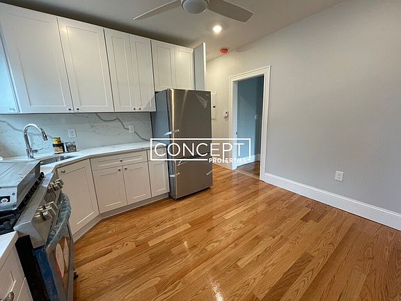 3rd image of 11-13 Burnham St #2